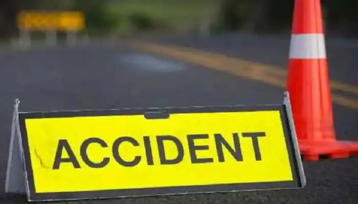 Road Accident in Ballia : सड़क हादसे में युवा बैंककर्मी की मौत