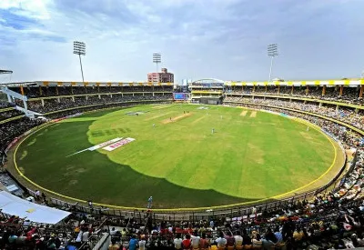 IND vs AUS : इंदौर में भारत-ऑस्ट्रेलिया मैच पर बारिश का साया, Holkar Stadium में किए गए खास इंतजाम 