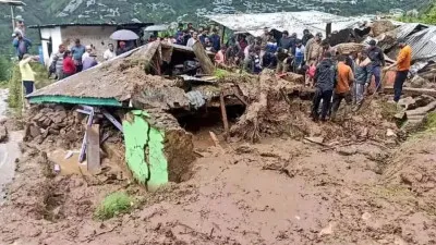 कहीं बारिश तो, हिमाचल में अंधड़ में तीन की मौत, 19 वाहन क्षतिग्रस्त