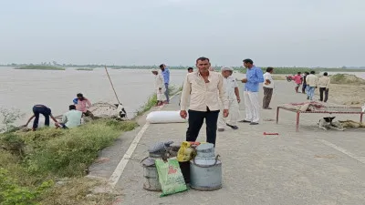 अयोध्या: बाढ़ की विभीषिका झेल रही 12 हजार की आबादी, प्रभावितों का पलायन जारी