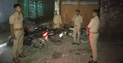 Murder In Ballia : बलिया में लाठी-डंडे और धारदार हथियार से हमला कर युवक की हत्या, सामने आई ये वजह