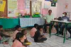Ballia Tak की खबर का असर: बलिया के परिषदीय स्कूलों में पहुंची स्वास्थ्य टीम, आई फ्लू से प्रभावित बच्चों का इलाज शुरू