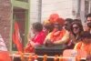 आम्रपाली दुबे और अक्षरा सिंह के साथ आजमगढ़ में  'निरहुआ' ने किया रोड शो,  कहा- अबकी बार 400 पार