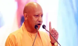 झारखंड में गरजे CM Yogi, कहा- माफियाओं का ‘‘बुलडोजर’’ से सफाया कराने के लिए भाजपा को वोट दें