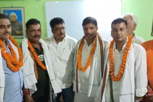 Ballia News : ग्रापए ने धीरज मिश्रा को सौंपी सिकन्दरपुर की कमान 