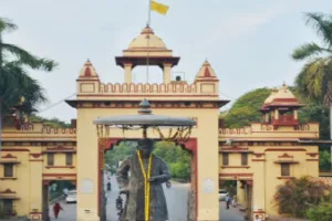 BHU Breaking News : चीफ प्रॉक्टर अभिमन्यु सिंह ने दिया इस्तीफा, शिवप्रकाश सिंह को मिली जिम्मेदारी 