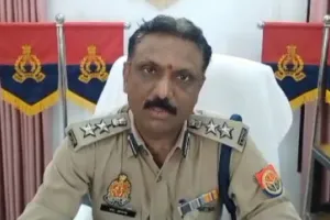 बलिया SP ने दो उप निरीक्षकों समेत 30 पुलिसकर्मियों का बदला कार्यक्षेत्र, चार लाइनहाजिर