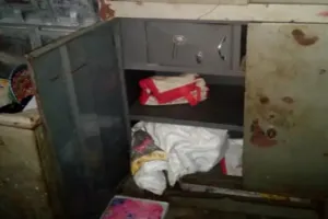 Hardoi News: पूर्व प्रधान के घर घुसे चोर, 2.5  लाख का माल किया चोरी 