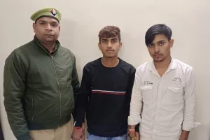 Meerut News: मेरठ में सेना का अधिकारी बनकर साइबर ठगी करने वाले दो गिरफ्तार, 44 लाख रुपए से अधिक की  आनलाइन ठगी 