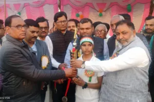 मंडलीय बेसिक बाल क्रीड़ा प्रतियोगिता में आजमगढ़ बना सर्वविजेता, मंत्री और डीएम ने बढ़ाया बच्चों का उत्साह