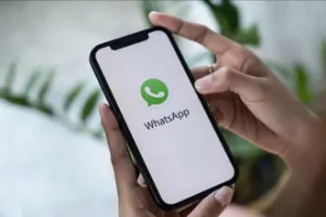 WhatsApp चैट करते हुए होगा UPI पेमेंट, जानें कैसे